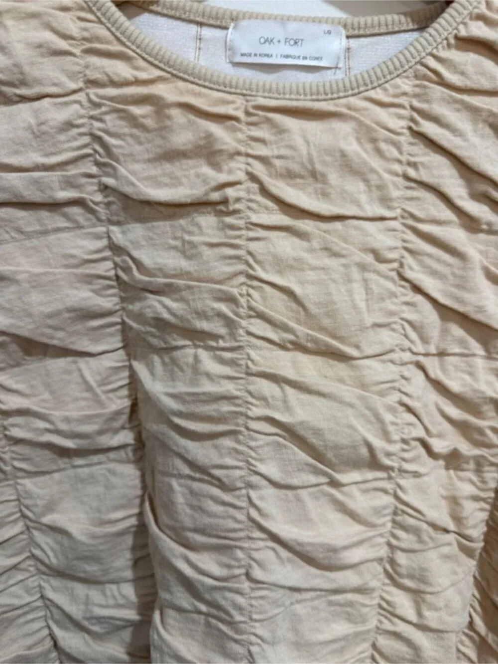 Oak + Fort Beige Textured Ruched Cropped Top Size L Minimalist - Picture 4 of 10